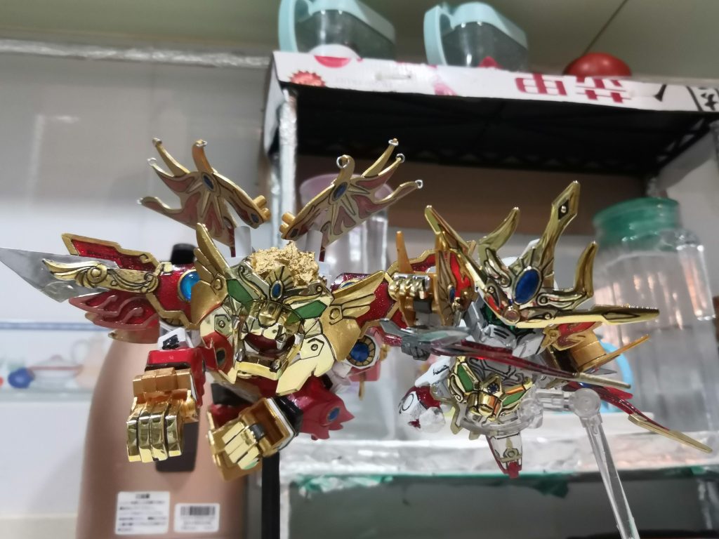 頑駄無轟炎王–4枚目/制作者：LUNLUN（邪道可動）