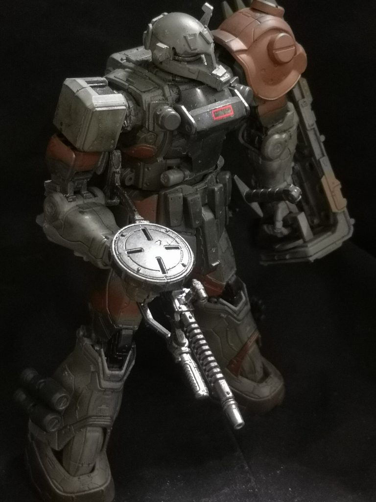 他にも頭にはアップリケアーマー着けたりショルダーの角を丸くしたりしてます。