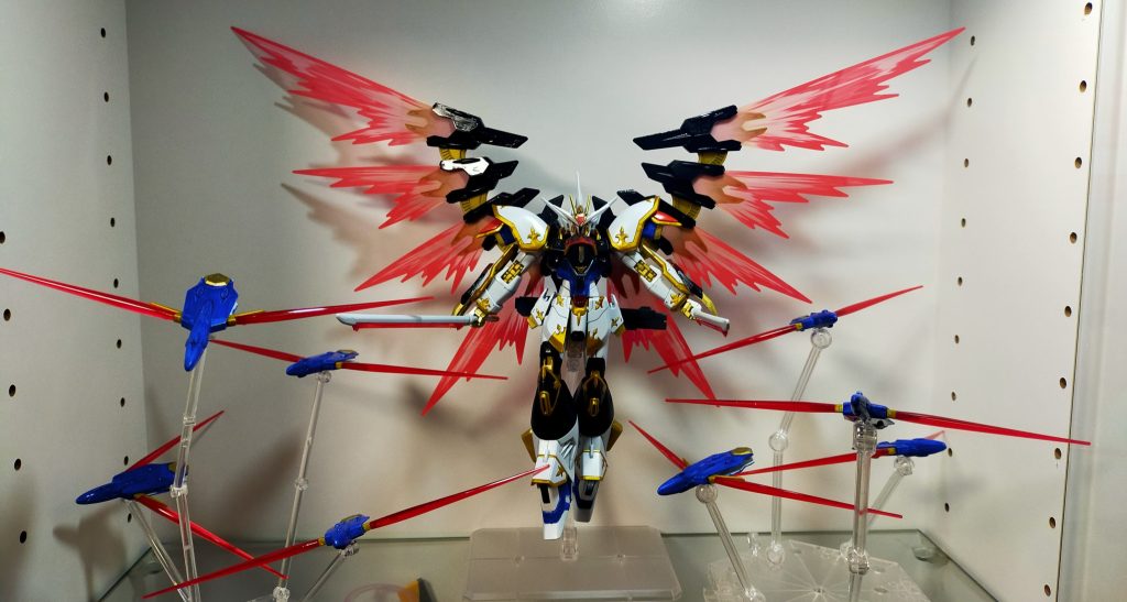 もしレヴィデーターをキラが装備していたら一基くらいトリィカラーにしてそうw(ラクスも基部辺りにハロのデカール貼っていたらなー)