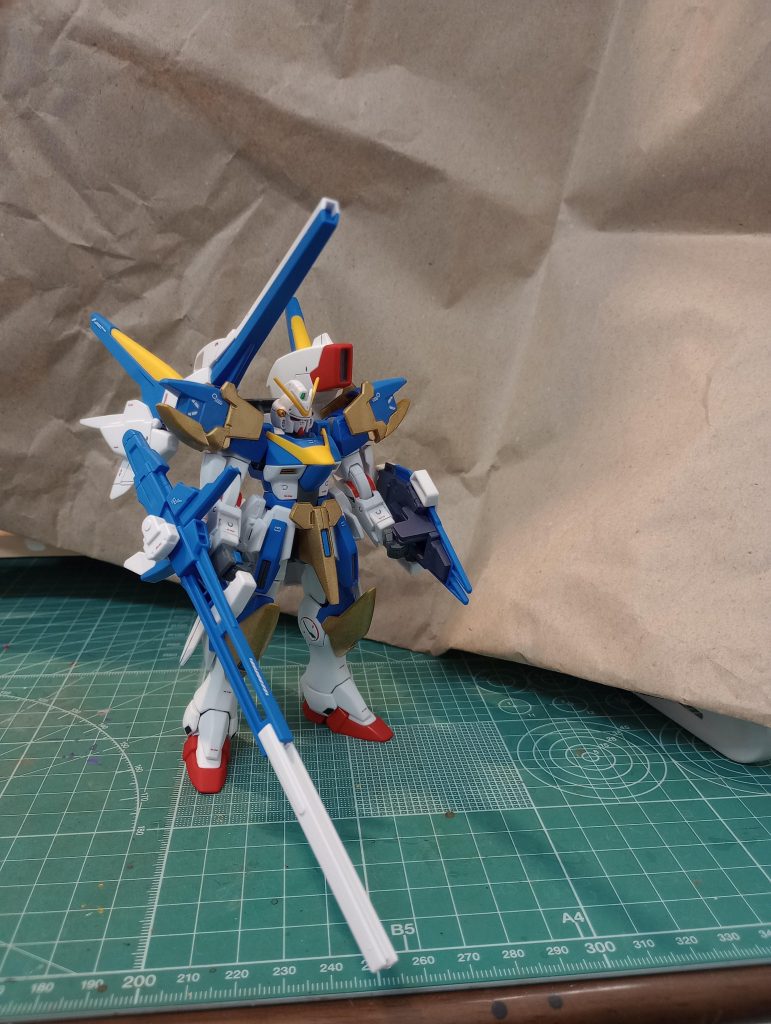 武装は多いですが、しっかり自立して、保持力も高いです。