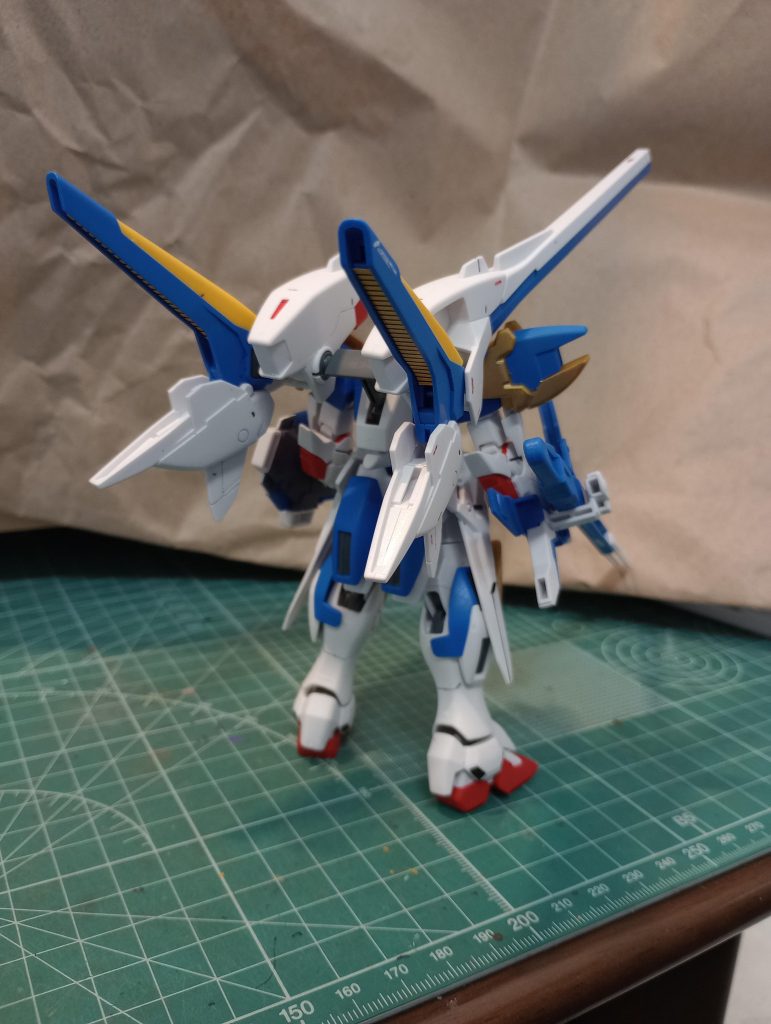 特徴的なミノフスキードライブ。