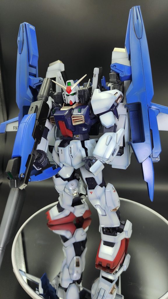 一応自立します。