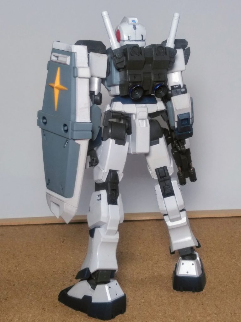 『 RX-81 ジーライン』の専属パイロットである『シュヤ・クカナ 中尉』は『ダディズ プリーチ中隊』の一員として『デラーズ紛争』に参加しました 😤💨脳内設定・・・『アルカード大尉』を慕っており、力に成りたい一心で、努力を重ねる好青年。性格はお調子者ではあるモノのムードメーカーとしてチームの場を盛り上げる・・・戦士と、コンナ感じで頑張り屋さんな『シュヤくん』😊努力の成果が結実し、特殊な機体である『ジーライン』を任されました 😌💨 果たして彼の活躍は如何ほどか 😖