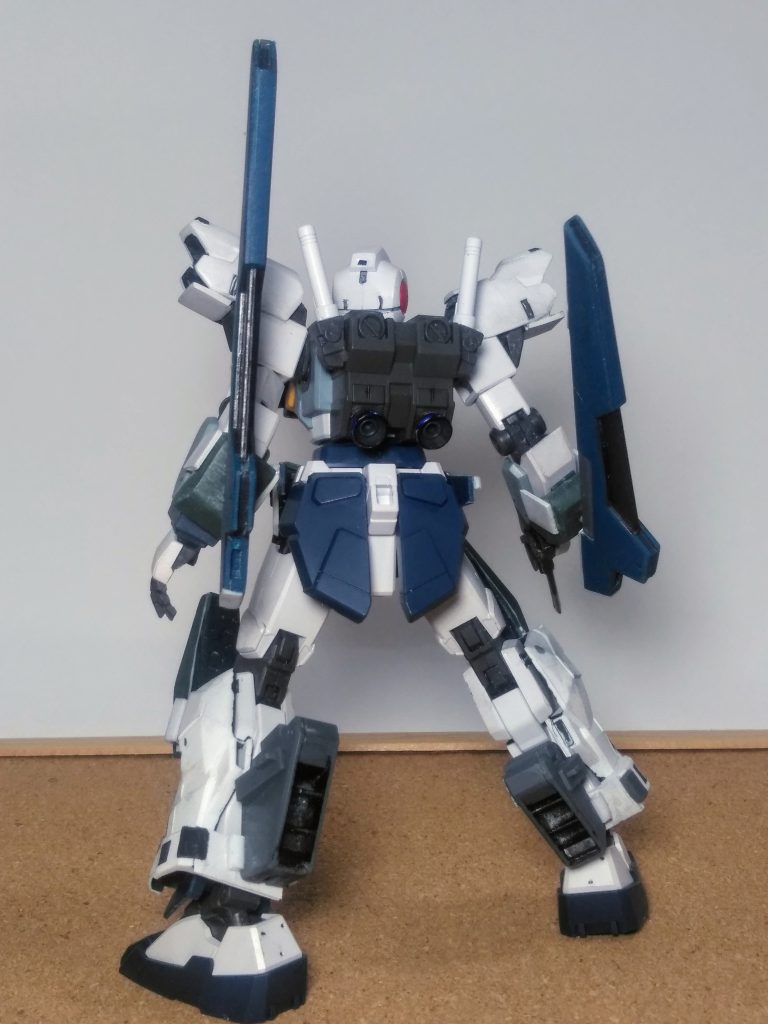 ゼロ距離戦闘特化な機体なのでメイン武装は野蛮なエモノ 😫皆様大好き?「トンファー」です 😁🎶何のパーツかはバレバレですね 😆