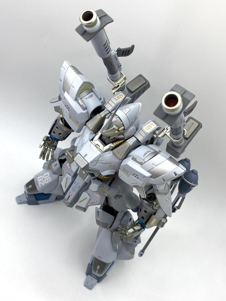 バズーカも開口しようかと思いましたが、やめて中に詰め物してます😅