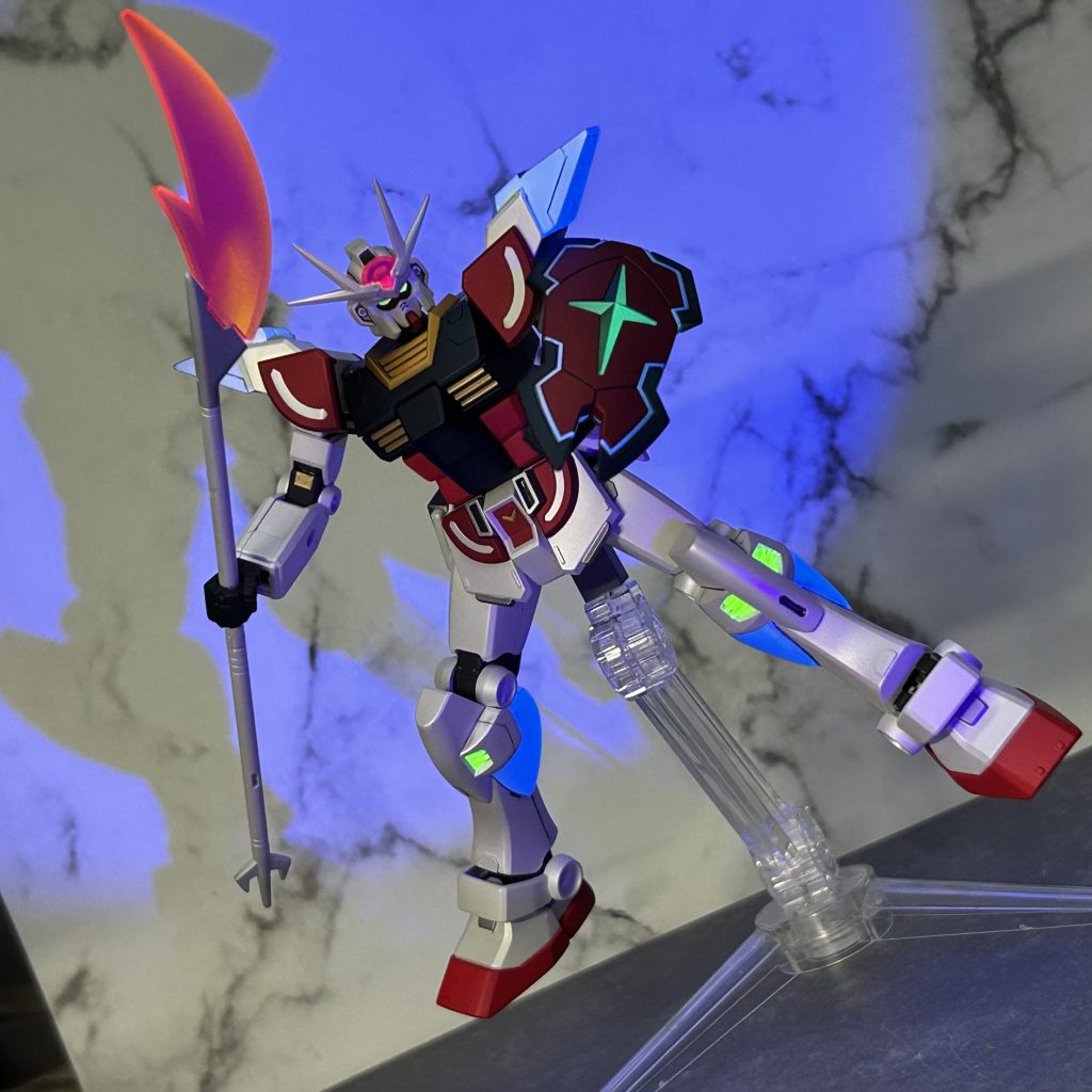 パワーアップモー　所要部分が発光してパワーアップ！蛍光で塗装　ブラックライトで光らせてます 