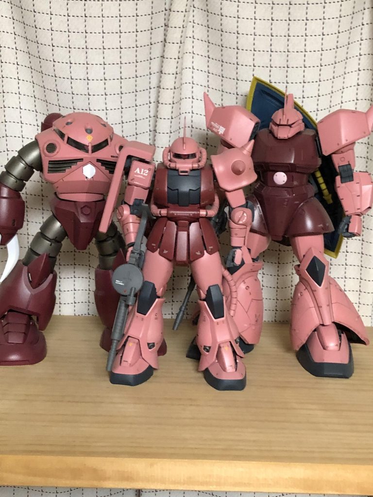 メインのピンクだけはお揃いで(配合は適当なので再現は出来ません)