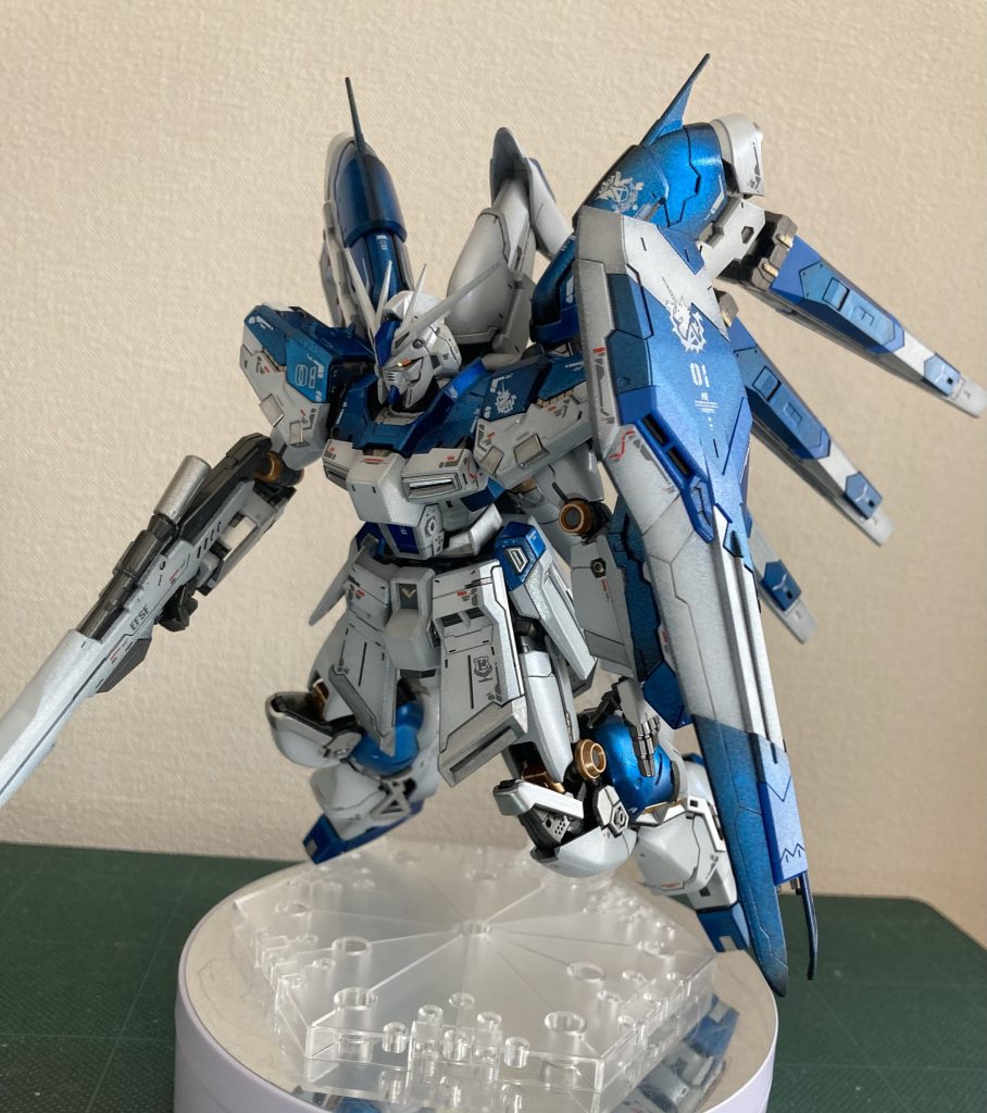 RG H i-νガンダム–3枚目/制作者：@ich_taka