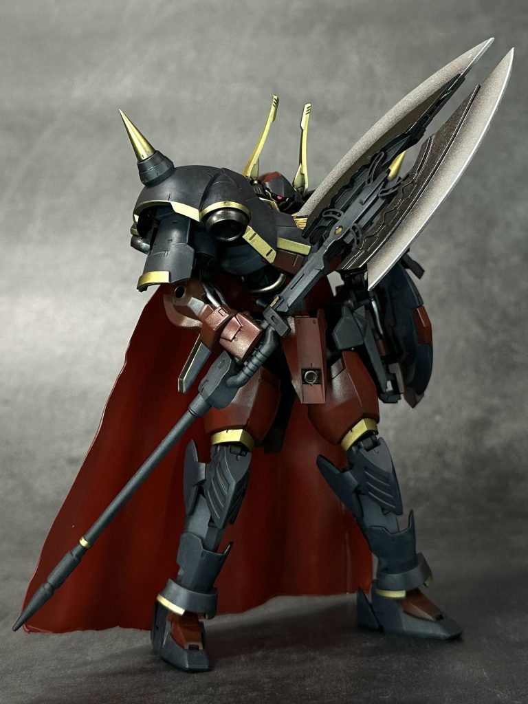 武器が大きくマントもあるため、ほぼ固定ポーズです。