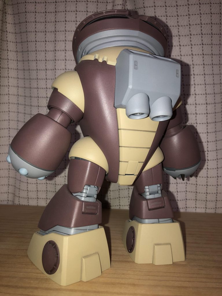 なかなかの幼児体型ですね