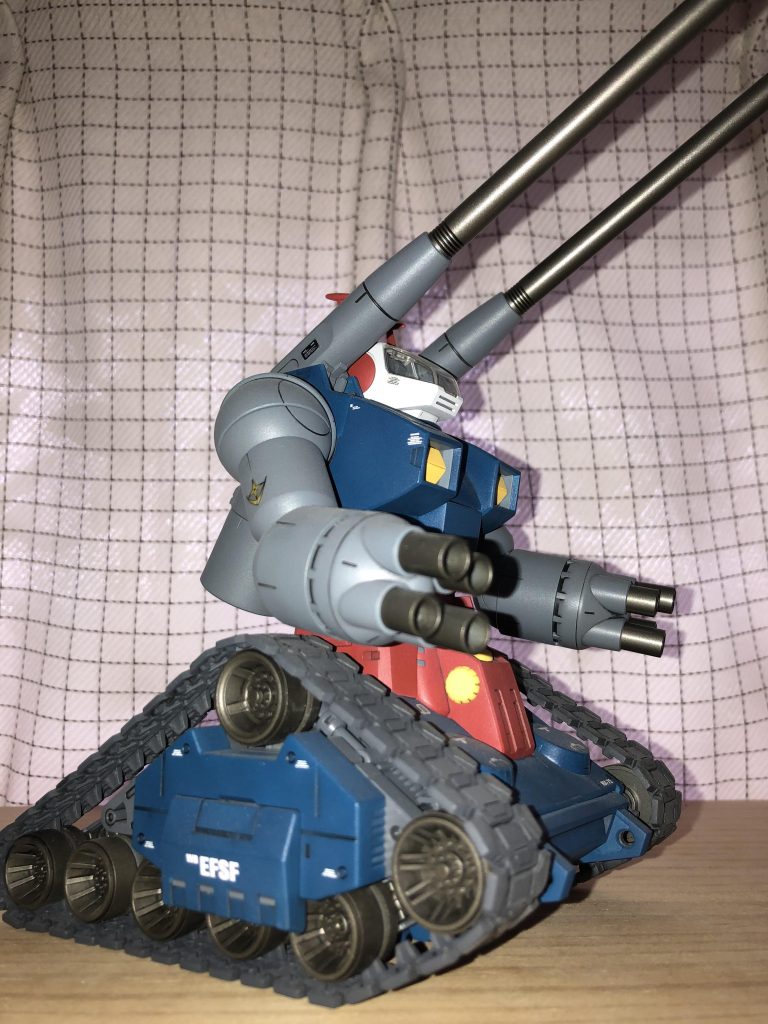 他のスケールのモデルはなんだか下半身が頼りなく見える(微妙に幅が足りないような)