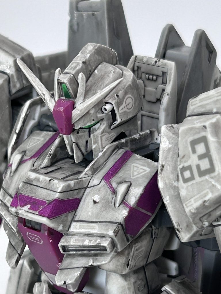 汚しやキズをつけるって塩梅が難しいですよね。