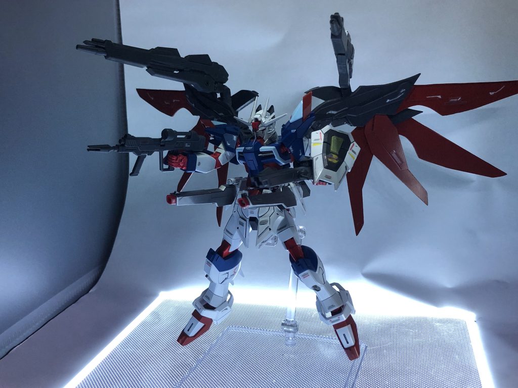 個人的にフリーダムの要素として欠かせないのはフルバーストかなって思って色々なオプションパーツを駆使してどうにか形に出来ました