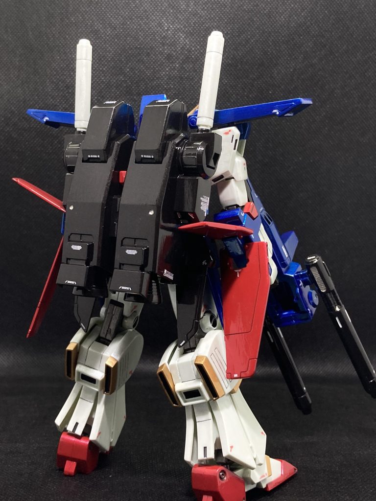 背面ショット相変わらずでっかいランドセル