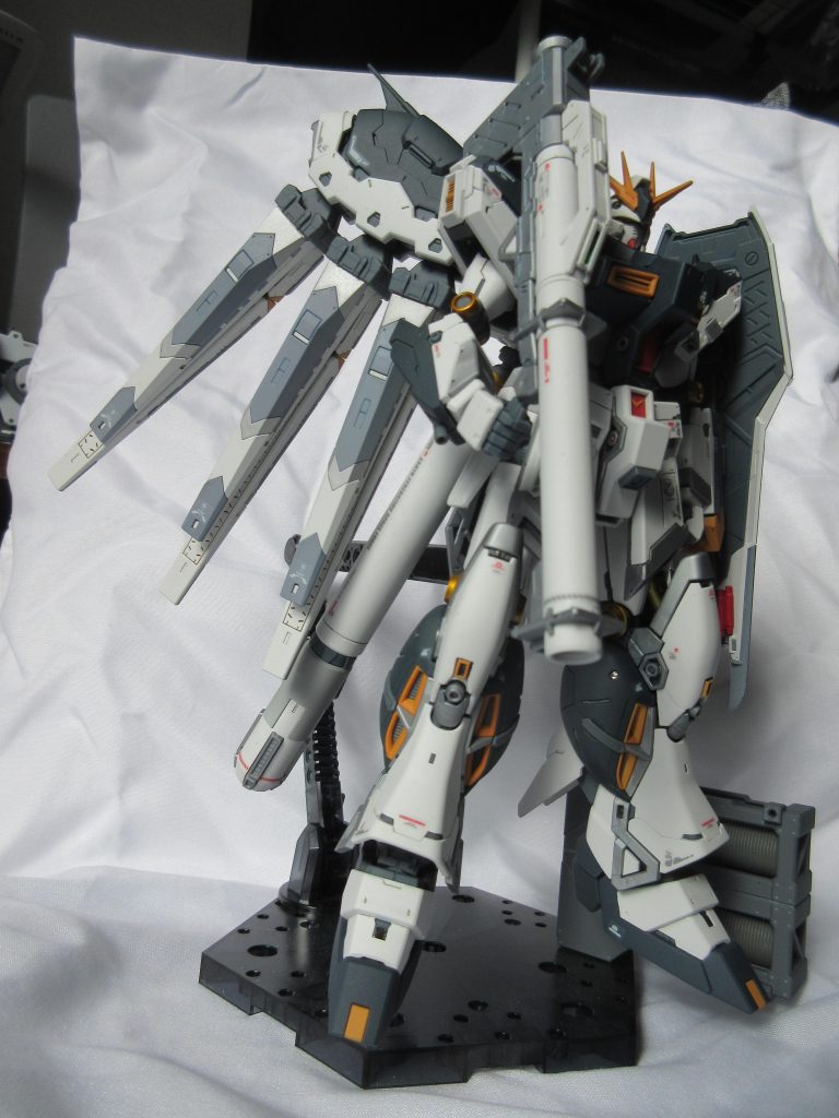 RG　Hi-νガンダム–6枚目/制作者：you-ki