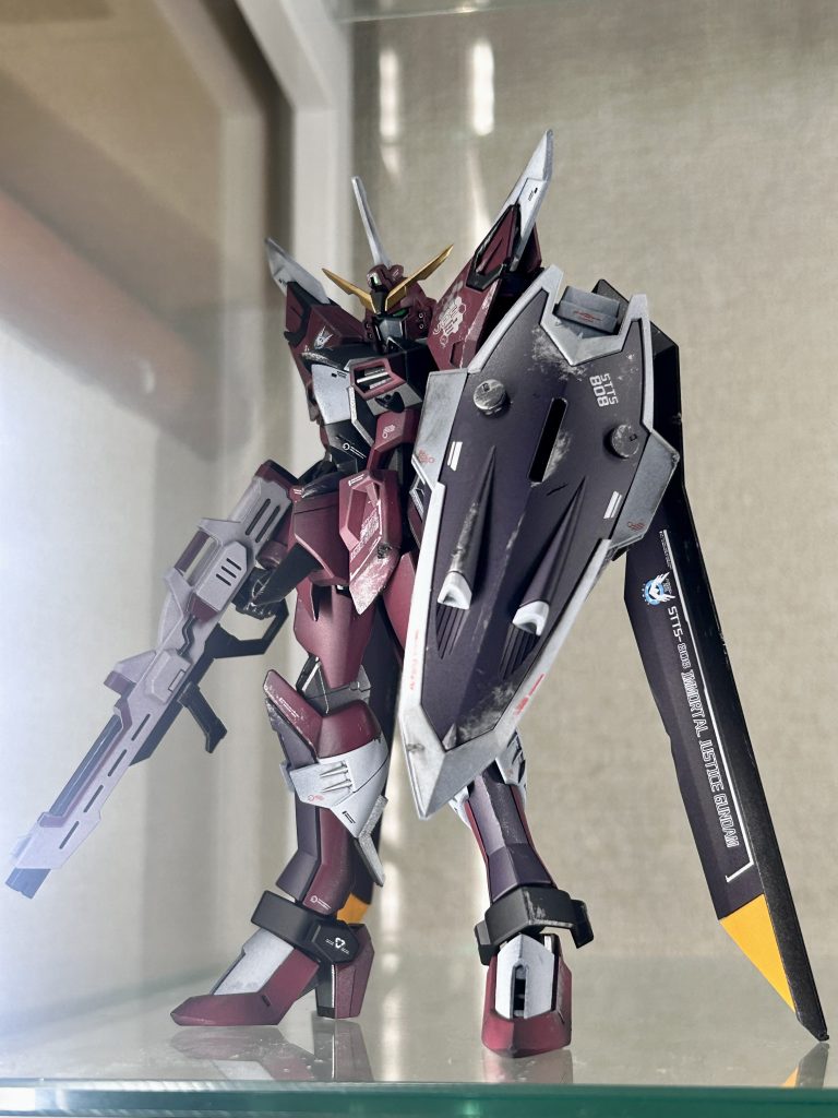 今回もダメージ表現を。フラッシュエッジ4 シールドブーメランには多めのダメージと塗装剥げをしてみました。やっぱりダメージverが好きだなと改めて感じました。