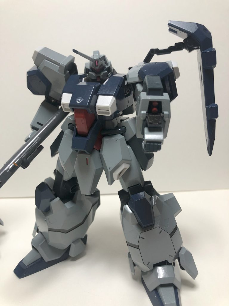 グレネードは赤一体型パーツなんですが黒を入れることで別パーツっぽくしてみた開口部裏も塗り分けて金属調に