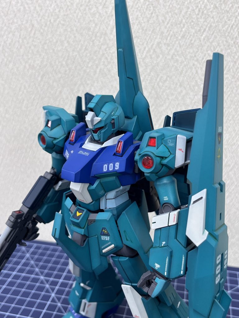 某雑誌風に斜め上から。