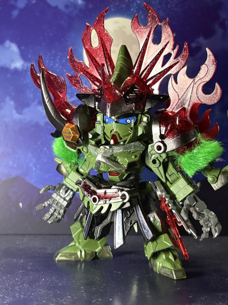 千力の転生前である千生のモチーフにF91が入っているのでF91の後継である甘寧クロスボーンをベースに改造してファントムにしました