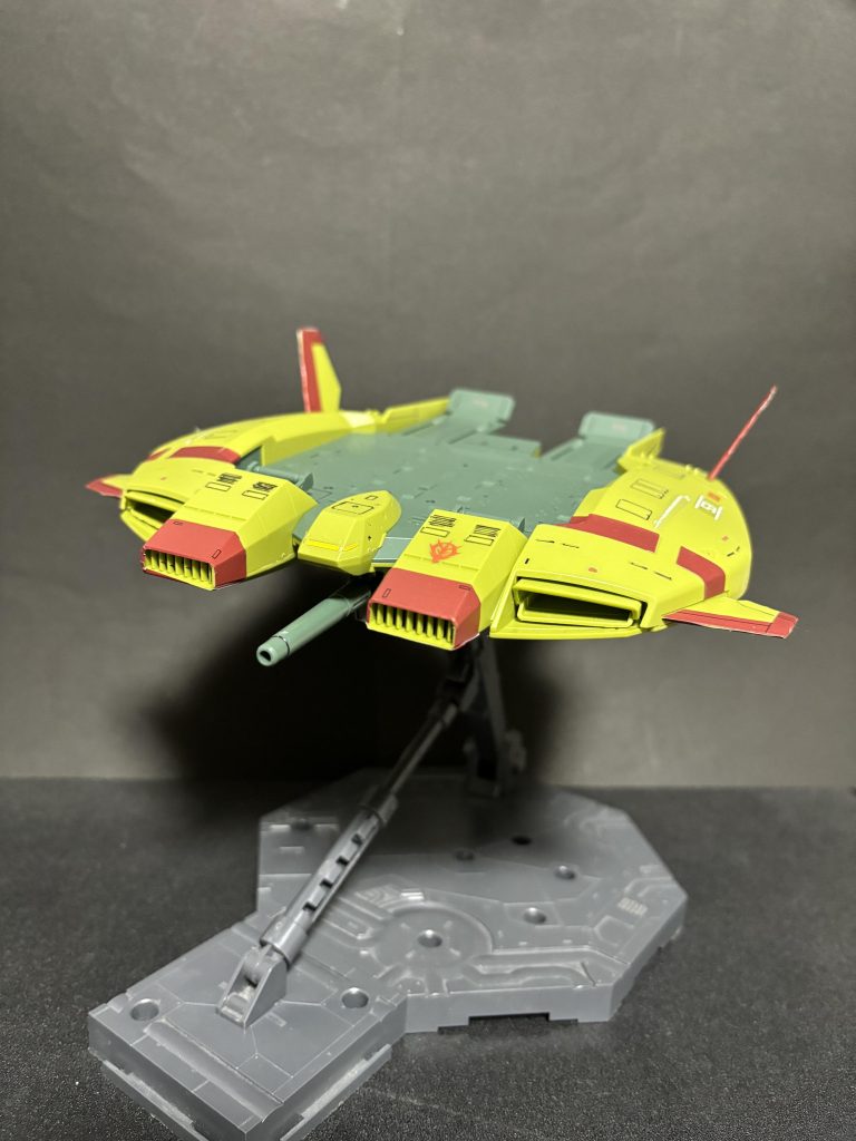 せっかくのカラーなんで塗装はなし、つや消しトップコートのみふきました。あとは余ってるデカール貼り。