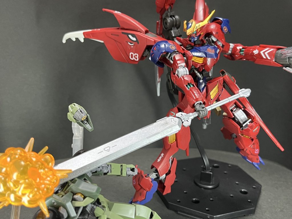 グレイズ『こんなになりながらも頑張った甲斐があったぜ…