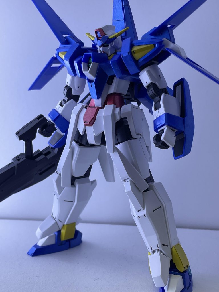 今回はメタリック系塗料を使い塗り分け 