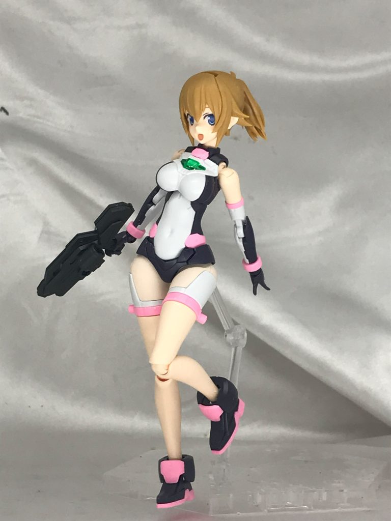 外装を外した姿。気が狂う程可愛いんじゃ。