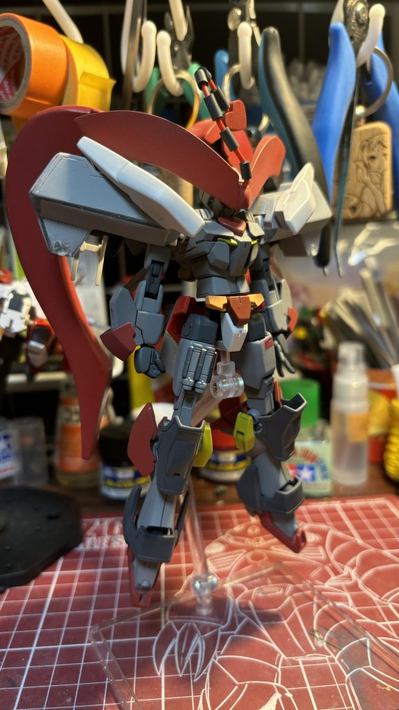 肩パーツを製作中