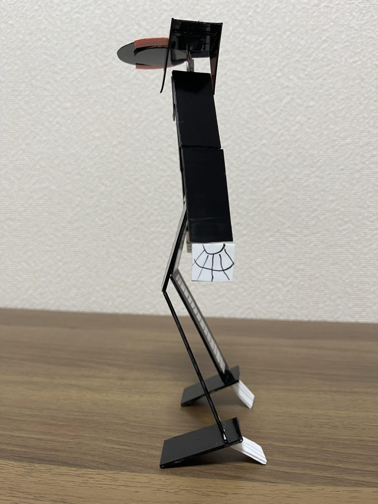 側面です。棒人間みたいになってますねw