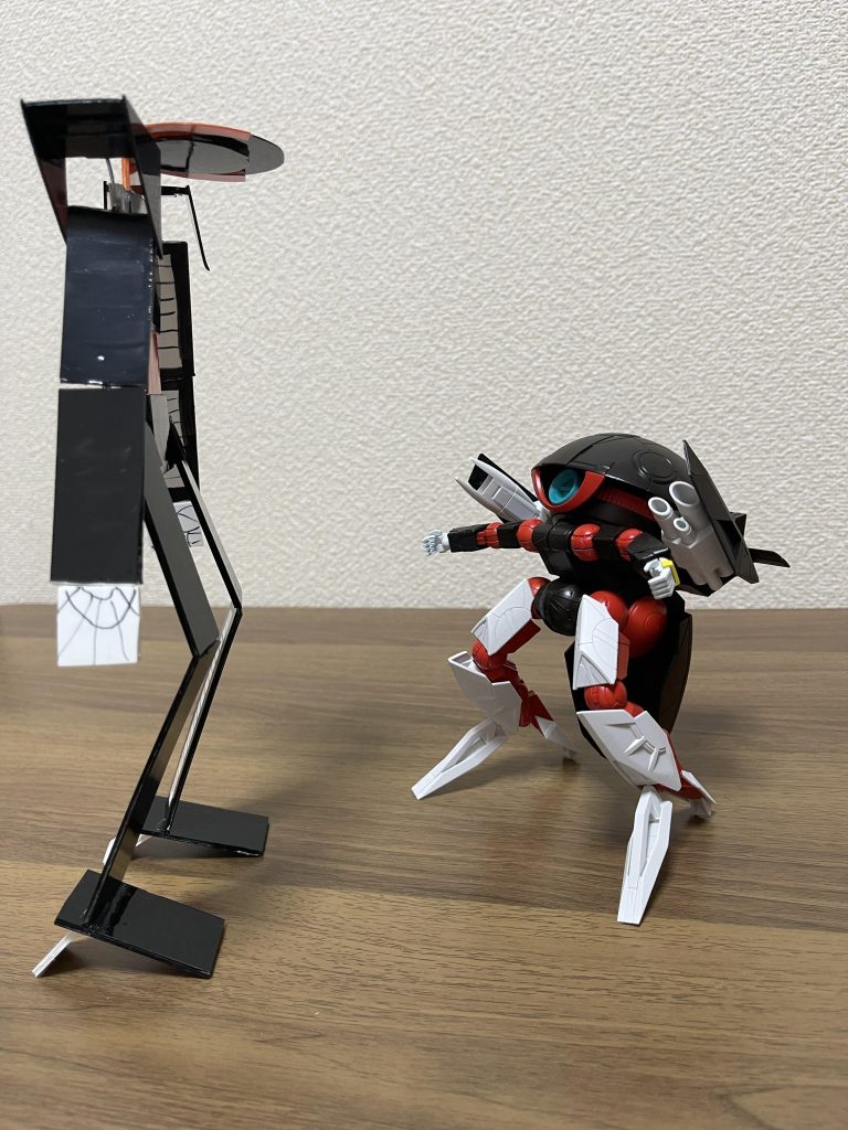 過去作成した1/144 ウォドムポッドと。デカいですねwウォ「ヒェッ」