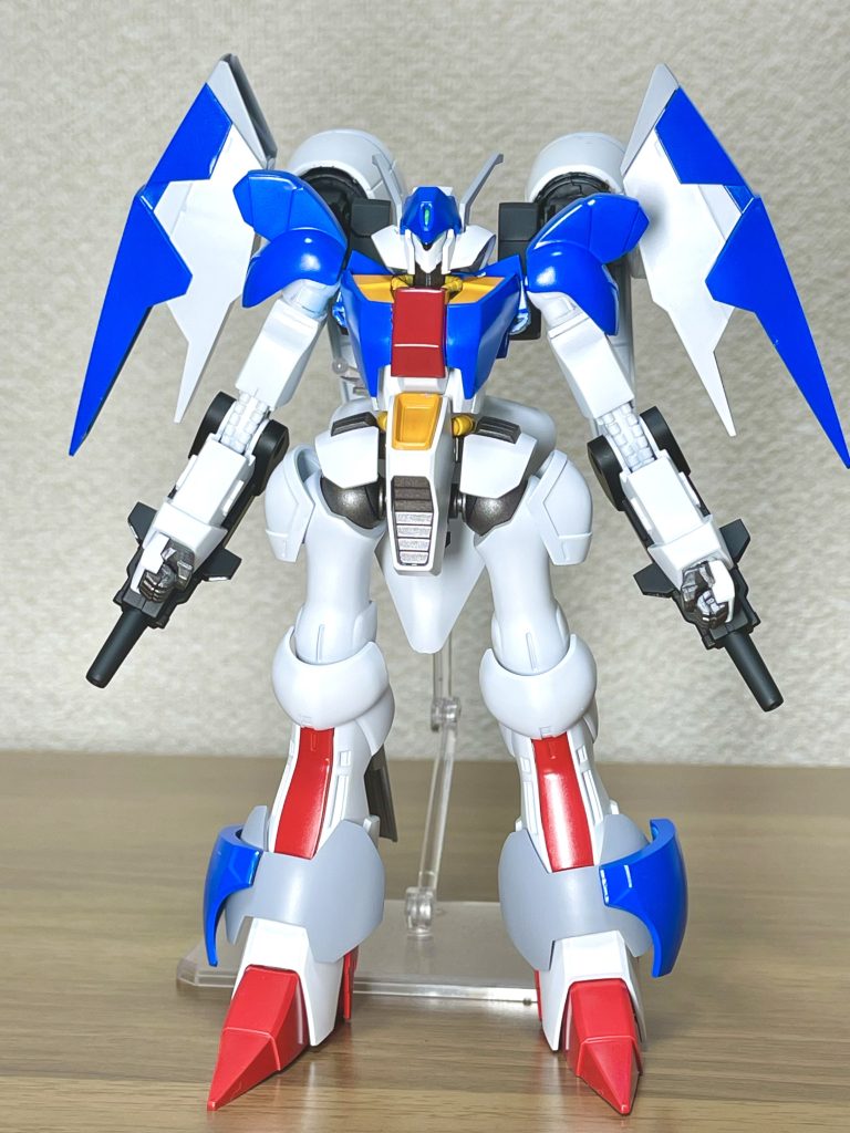 ユニコーンガンダムでバイアランカスタムが出た当時、搭乗者がコウなんじゃないかという噂がありました。その後搭乗者はコウじゃないと分かったわけですが、コウが乗っていたという設定が生きてた場合のIf設定で作成。コウと言ったらやはりフルバーニアンかなぁーと言うわけでフルバーニアン味を出したいなぁと言う事で今回のようにしました。今回のコードネームですが、ゼラニウムとしてます。ゼラニウムの花言葉で「偽り」と言うのがありますが、あくまでフルバーニアンっぽいこの機体にはいいコードネームかと。
