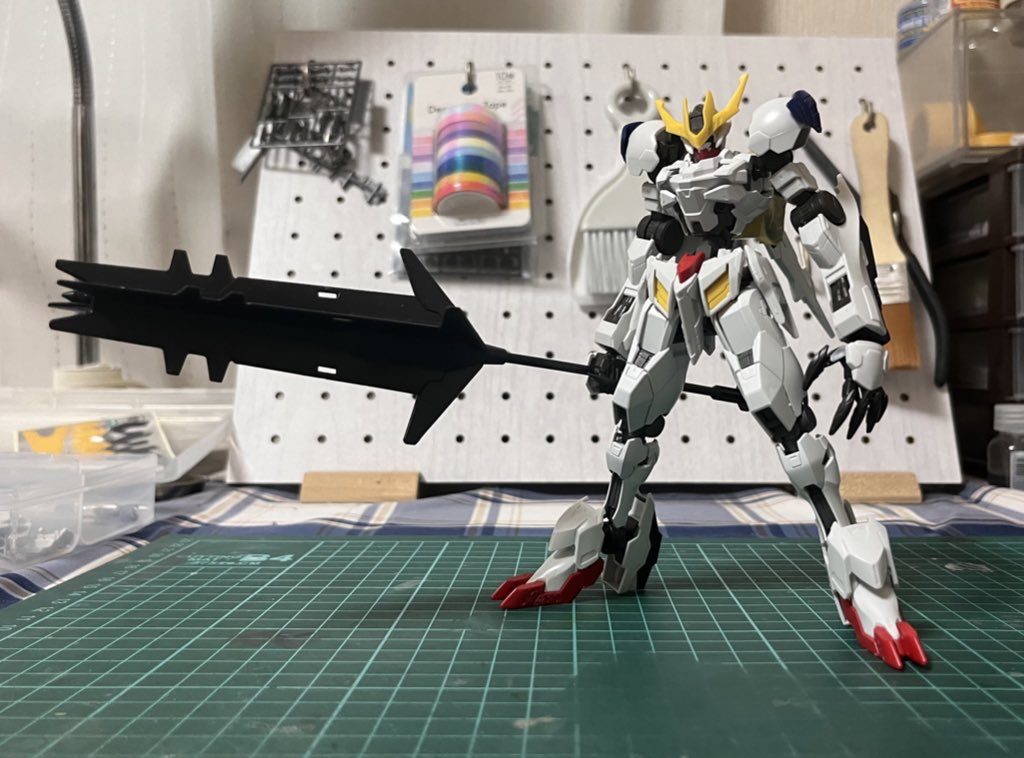 HG ガンダムキャリバーン・ハイングラ・ガンダムバルバトス　３点 HG ガンダムキャリバーン・ハイングラ・ガンダムバルバトス 3点