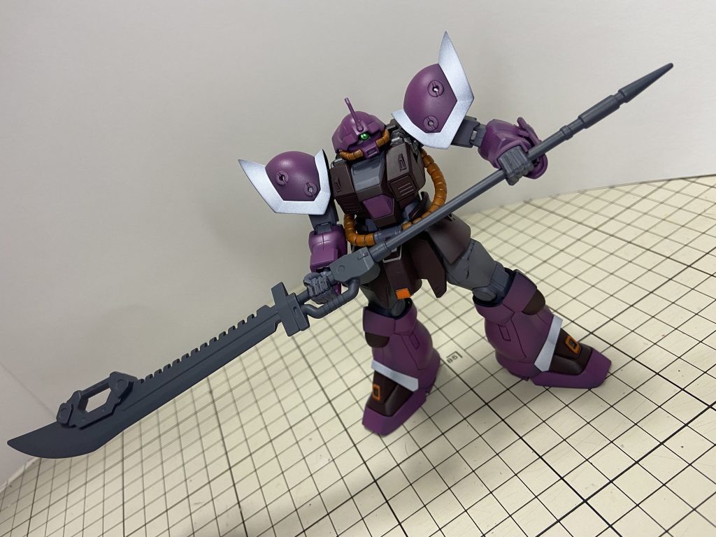 もひとつ、システムウェポン04ヒート剣こちらはそのままです。長い獲物がお気に入り。