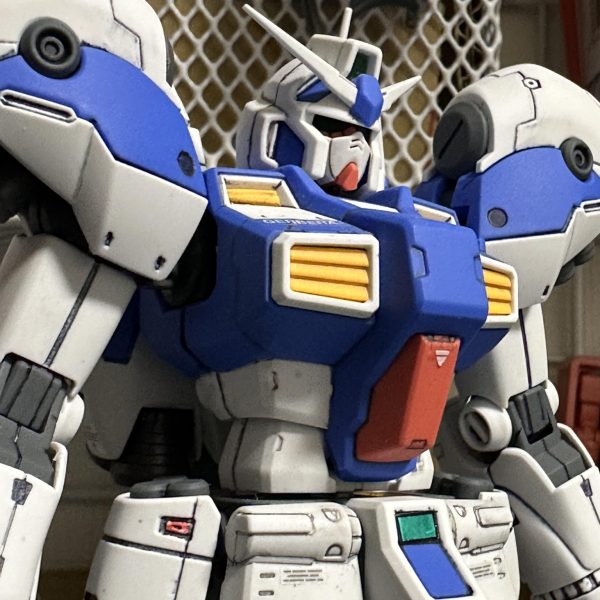 RE/100 RX-78GP04Gガーベラ。やっと全体の組み立てを完了しました。あとはマーキングで、修正したいところがあれば修正です。いやぁ、ちんたらちんたら組み立てていたので、時間かかりましたなぁ。まぁ、ワタシ、『モデラー』ではない、単なる『ガンプラ好きなおっさん』なので、こんな程度です。（7枚目）