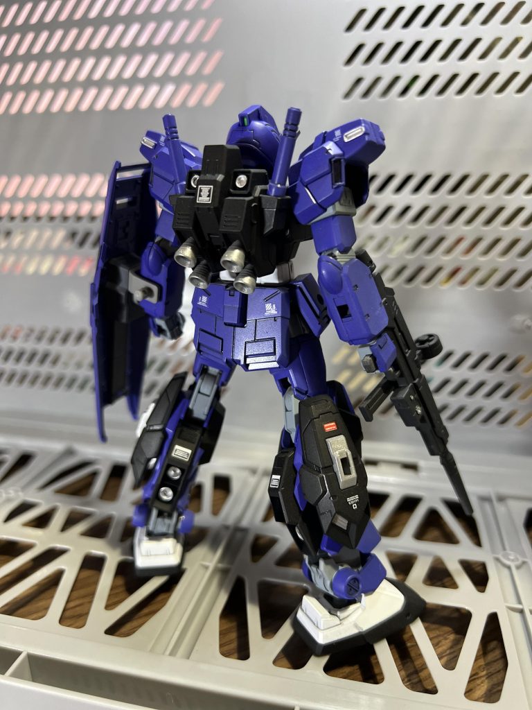 ペイルライダー改修〝ガンダムシリウス〟–8枚目/制作者：真樹京介