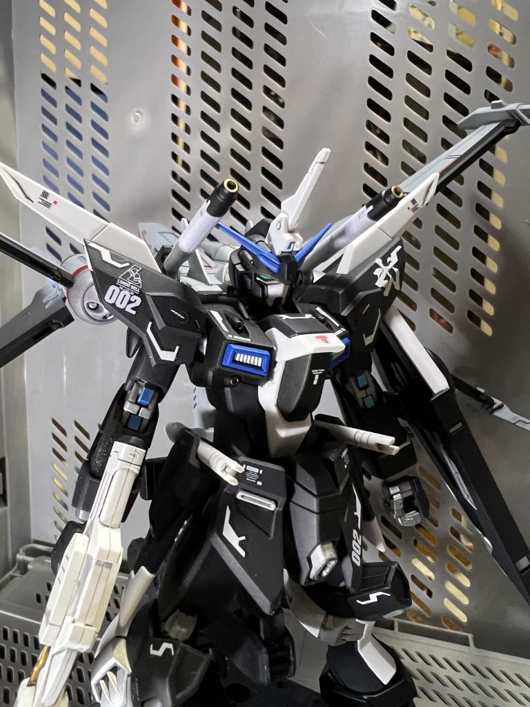 インフィニットジャスティスガンダム弍式 ver.UC–9枚目/制作者：真樹京介