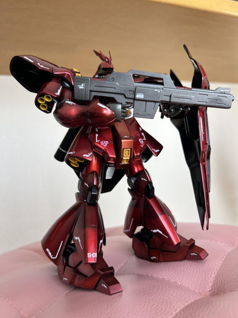 ラスボスのMG Ver.kaの前にキャンディ塗装の予行練習を兼ねてます。