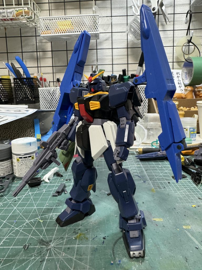 自宅在庫がティターンズカラーしかなかった…