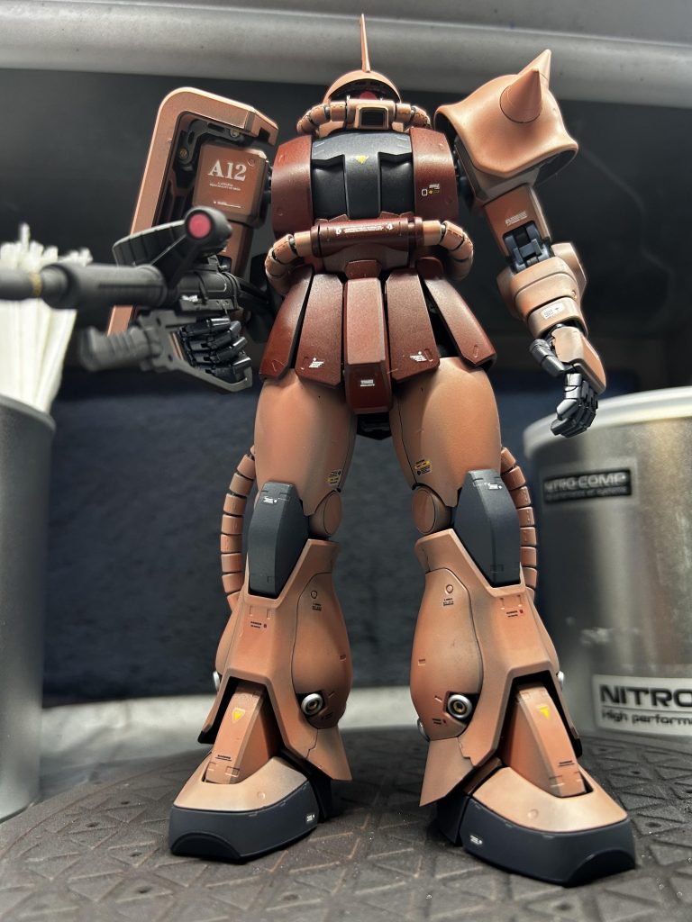 以外と撃墜するシーンがない不遇の機体ですが、強そうに見えましたね。