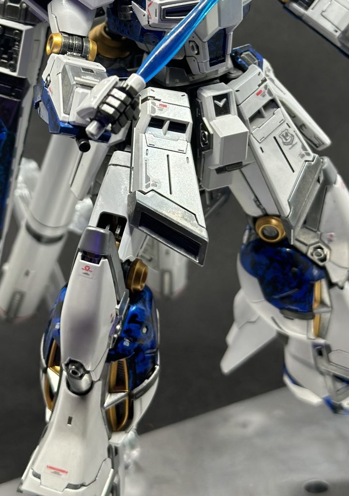 関節の金部分がいいアクセントで引き締まるの結構気に入ってます