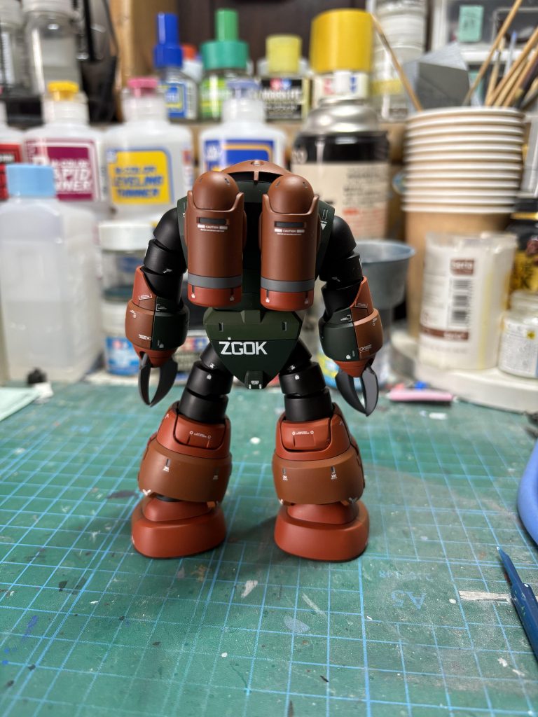 ガルマ専用ズゴック–3枚目/制作者：しょー