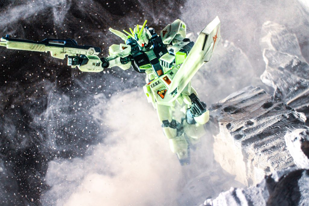 以上!νガンダム(サイコフレームイメージカラー深化)でした!ここまでの閲覧ありがとうございました!νガンダムも未熟な私に付き合ってくれてありがとう!