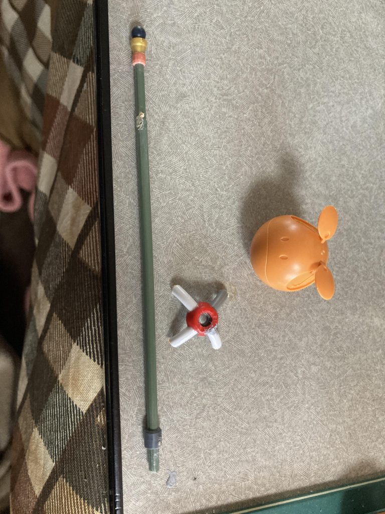 杖は付属のハロにランナーを使って作ってます