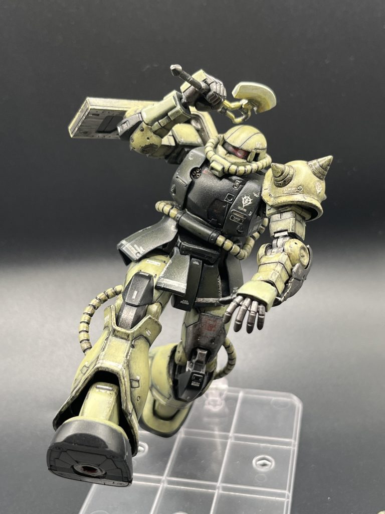 ヒートホークはグラデで根元が橙、中間が黄色、先っちょが白くなるように塗装。とにかく超熱そうな色にしたかったのですが、地味ですね。