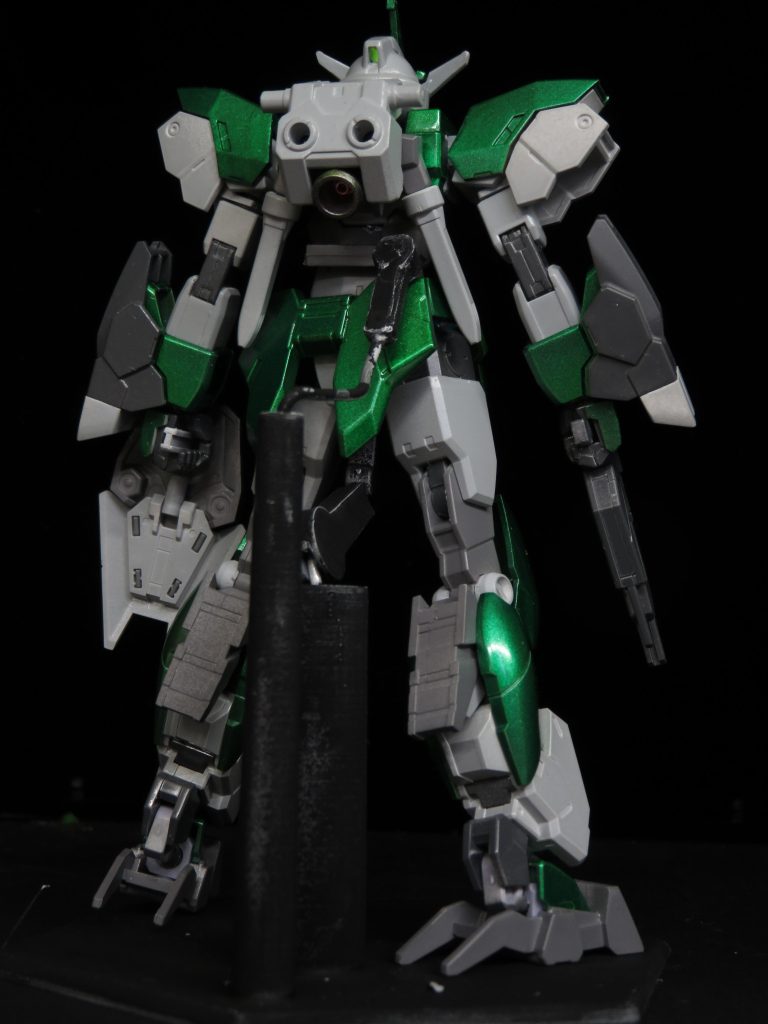 光れコアガンダム–5枚目/制作者：gaudiashibaura