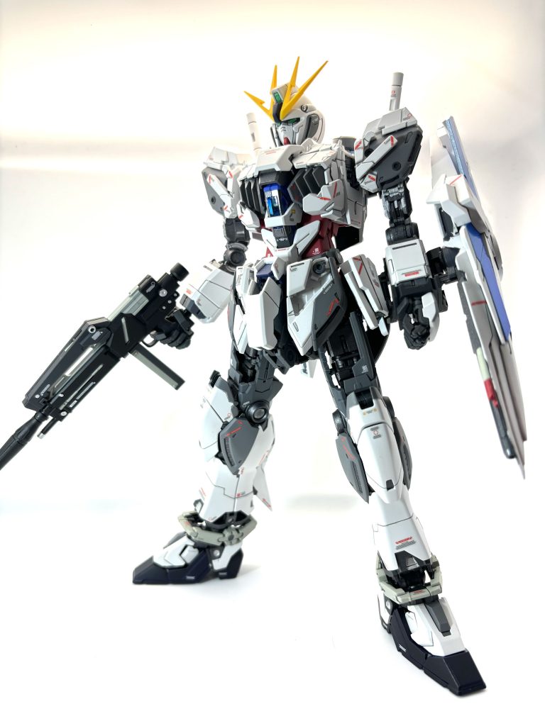 サイコフレームoff、此方の形態もシンプルで好きです。