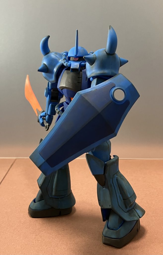 サーベルを抜きます