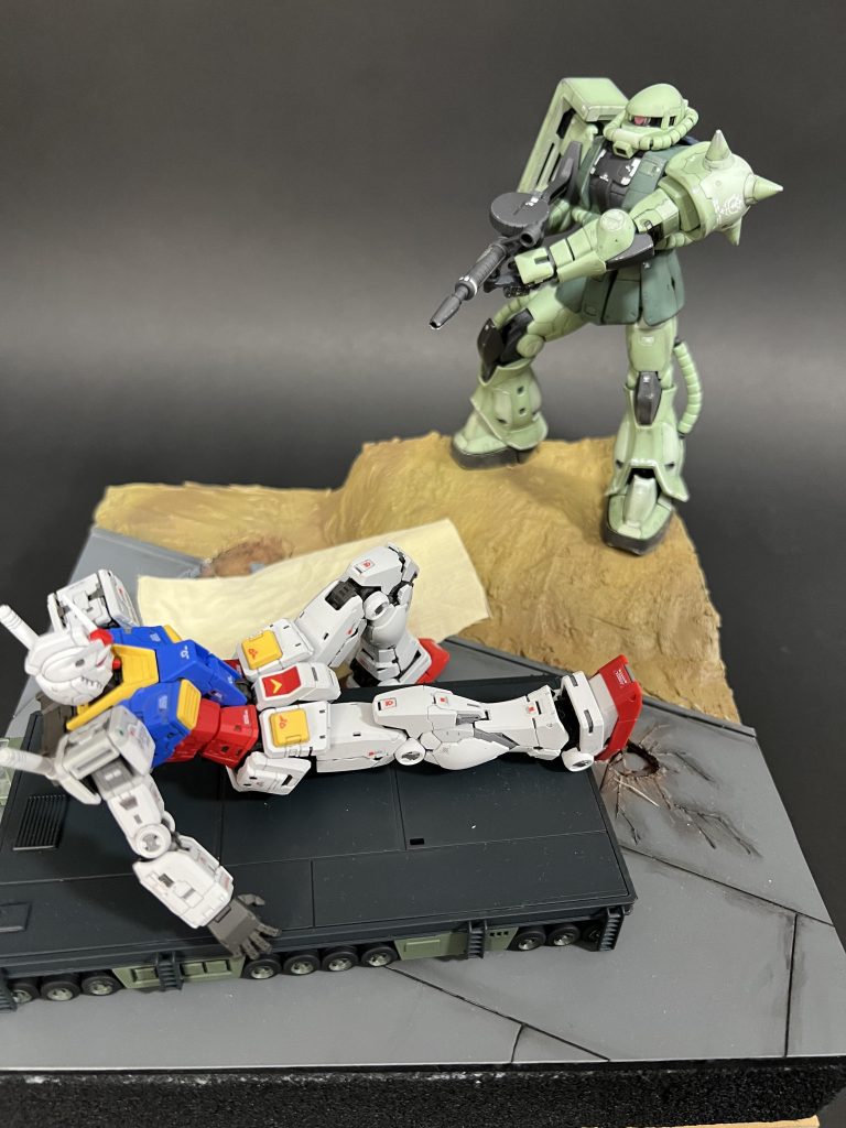 機動戦士ガンダム 名シーン再現 ガンプラ ジオラマ完成品 ガンダム 大地に立つ 一点物 機動戦士ガンダム 名シーン再現 ガンプラ ジオラマ完成品