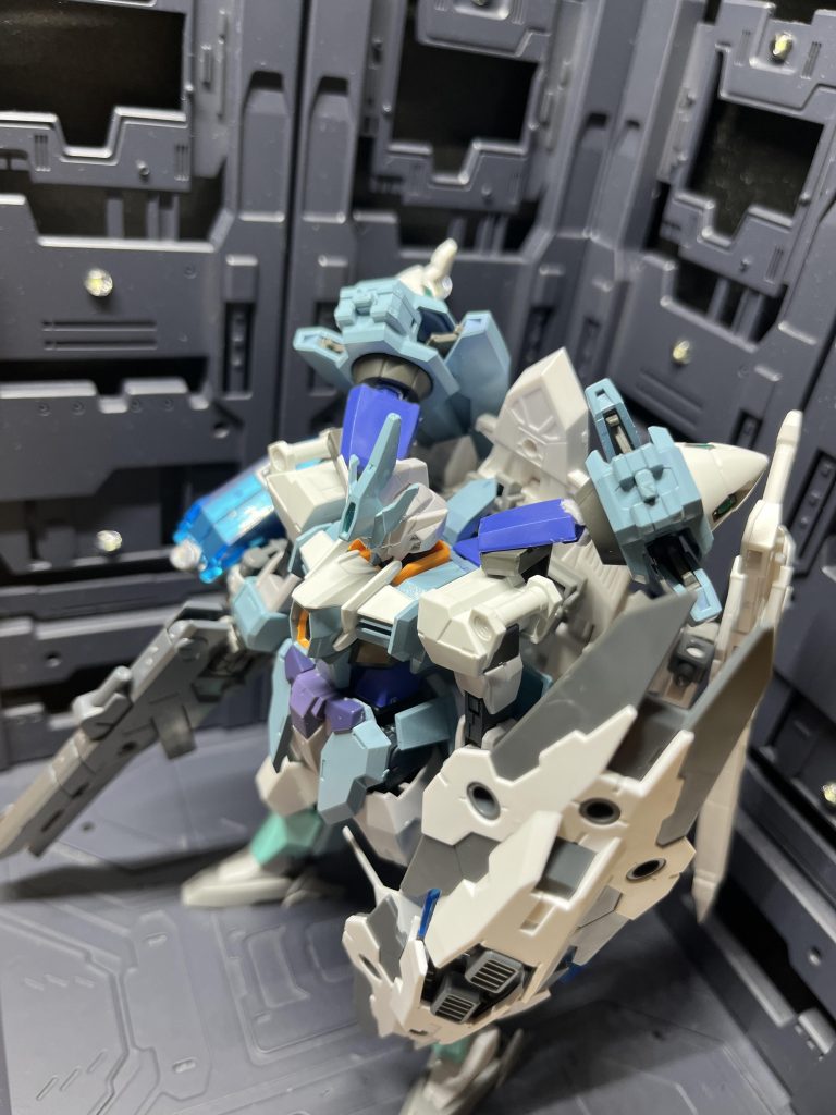 今回は初めてコトブキヤのパーツを使ってみました！やっぱり盛りだくさんっていいですよねー✨️✨️強そうな感じがして好きです(*´ω`*)