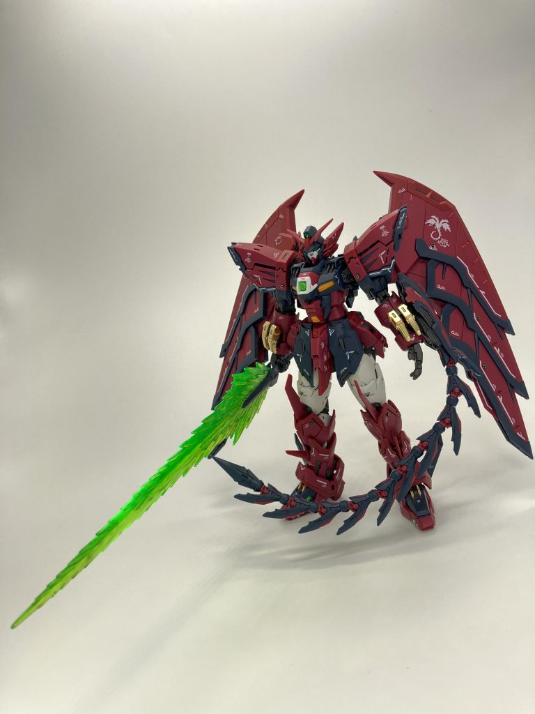 腕部のイエローゴールドが思いのほか目立つ印象、なんでも塗ればいいもんでもないですね〜、もっと全体のバランスを考えないと😵💫